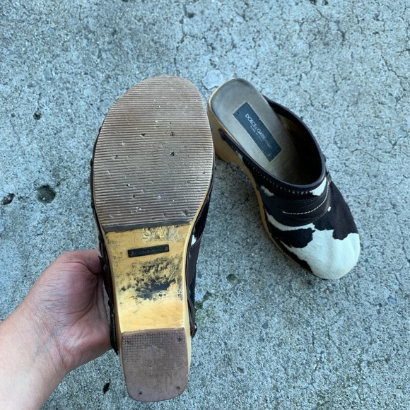 ‼️SOLD‼️VINTAGE DOLCE & GABBANA CLOGS! ✨ - Picture 7 of 7